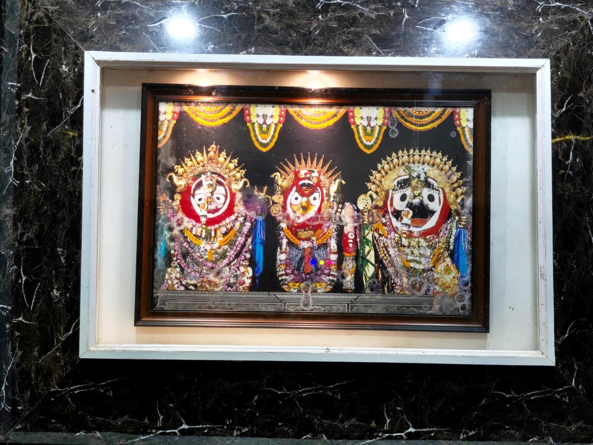 Goroomgo Sahoo Palace Puri - Prime Location Near Sea Beach - Excellent Service With Parking Facilities Exterior photo